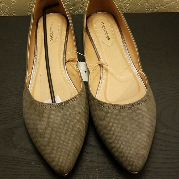 Maurices grey flats size 11 - Picture 1 of 2